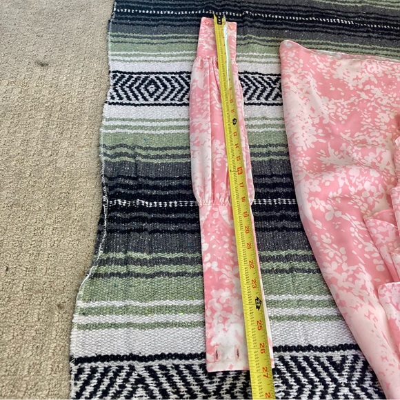 Vintage 80s pastel pink Barbiecore ruffly puff sleeve midi dress - Picture 12 of 12